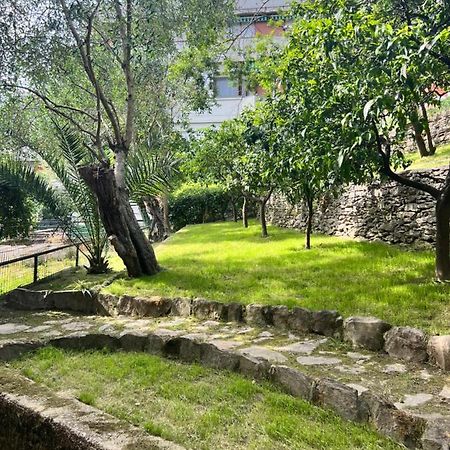 Blue Garden Apartment Rapallo Exterior foto
